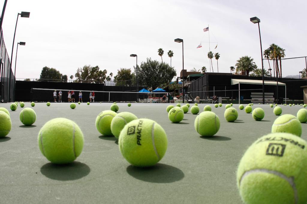 Shadow Mountain Resort & Club Palm Desert Exterior photo