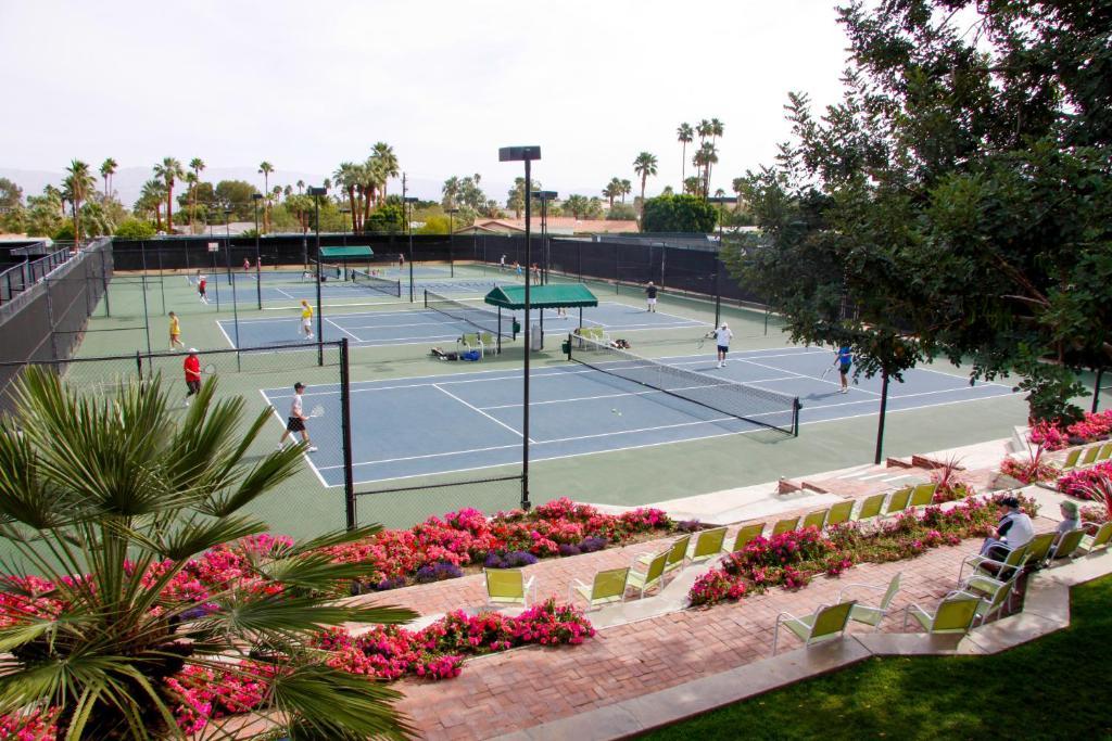 Shadow Mountain Resort & Club Palm Desert Exterior photo