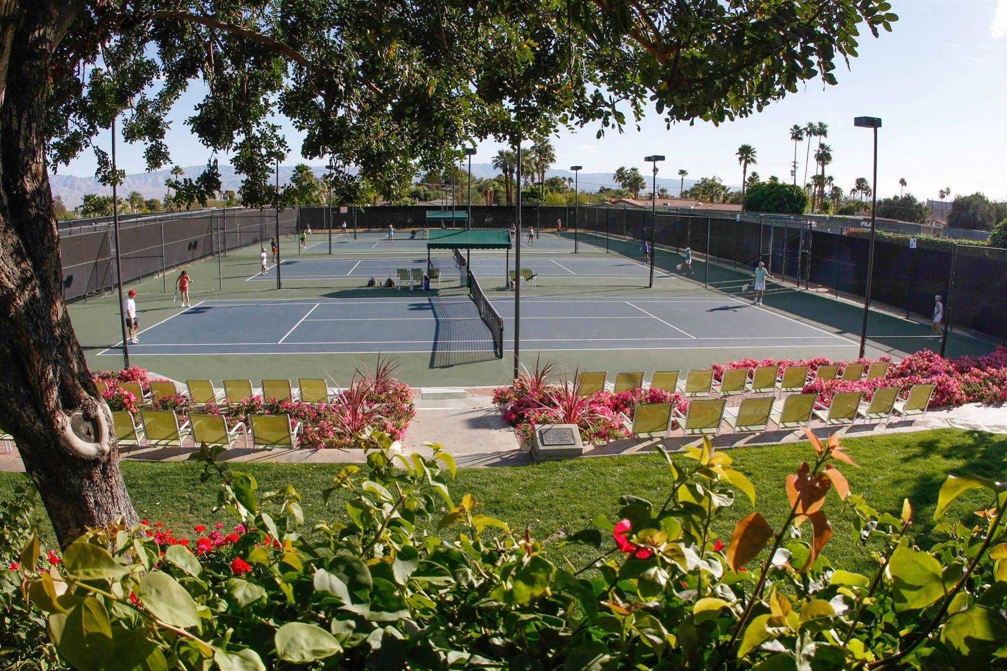 Shadow Mountain Resort & Club Palm Desert Exterior photo