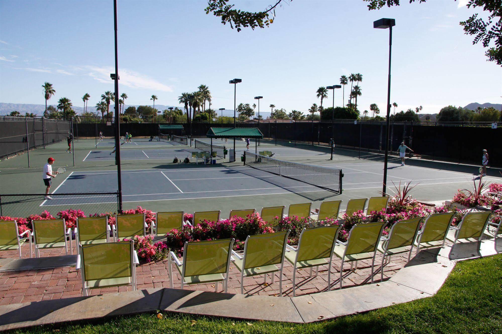 Shadow Mountain Resort & Club Palm Desert Exterior photo